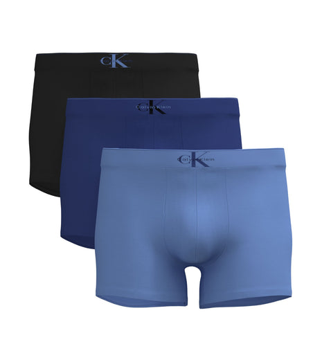 Calvin Klein short 3 pack graphic monogram cotton stretch trunks black / blue river fog / blue river heren LV00NB4472-TI8 Calvin Klein boxer lot de 3 graphic monogram cotton stretch trunks black / blue river fog / blue river hommes