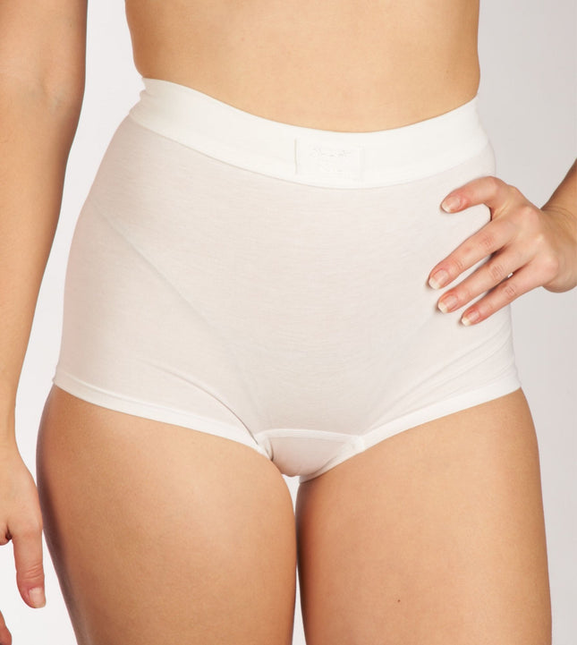 Sloggi short double comfort white dames 10022496-0003 Sloggi shorty double comfort white femmes
